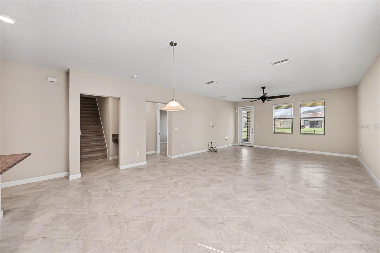 10032 SAGE CREEK DR — photo 8