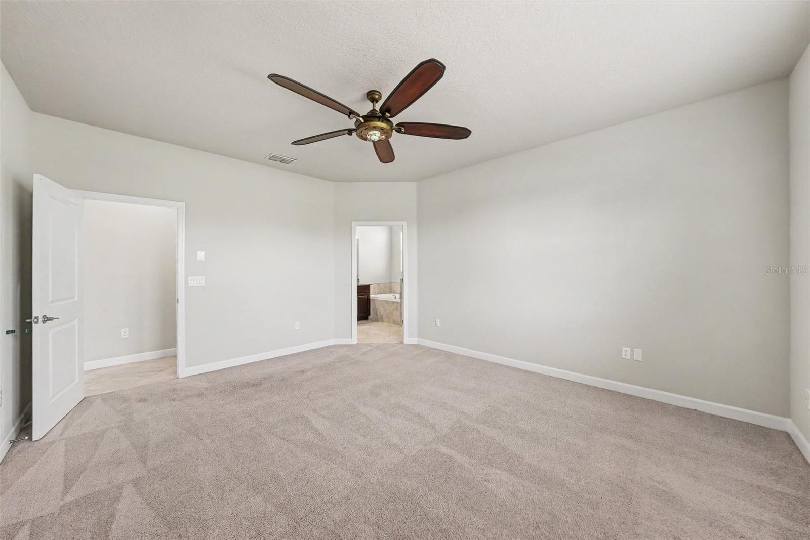 10032 SAGE CREEK DR — photo 23