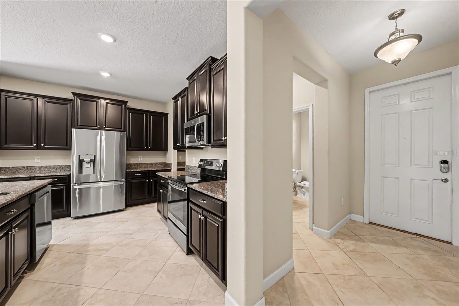 10032 SAGE CREEK DR — photo 5