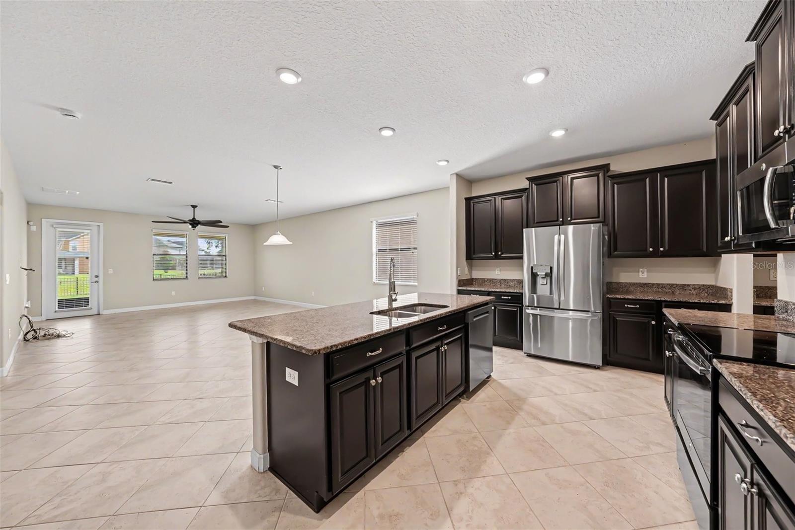 10032 SAGE CREEK DR — photo 11