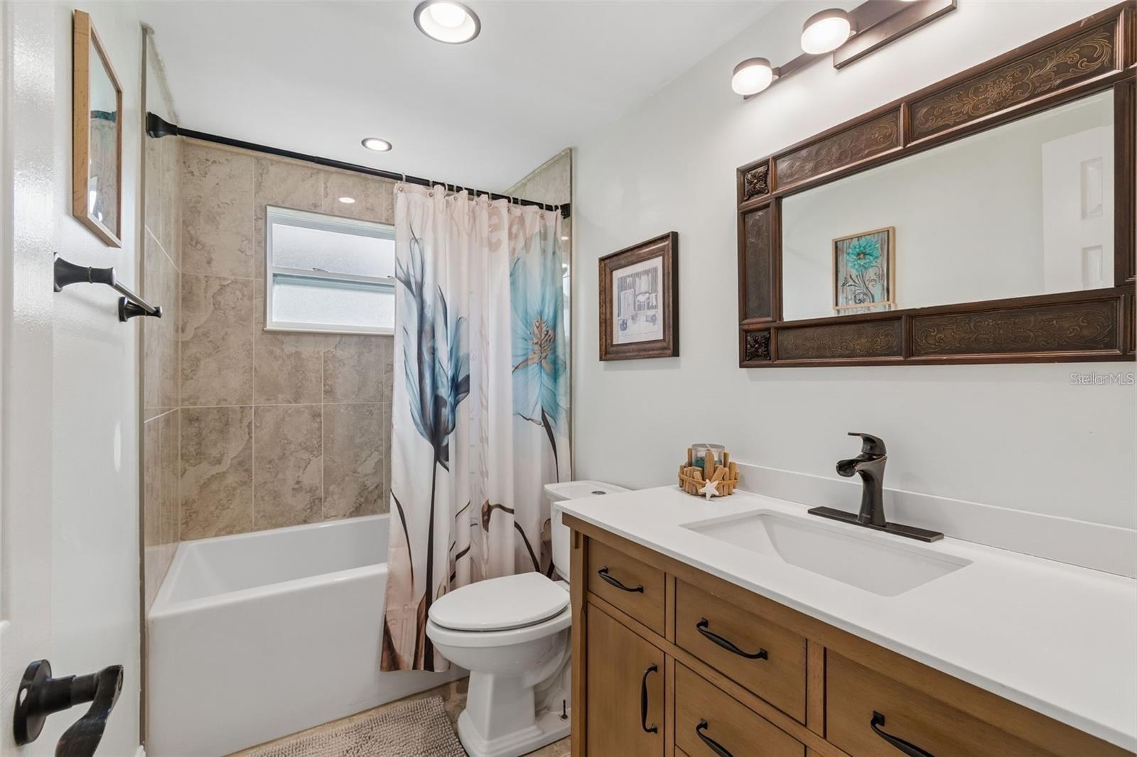 4306 NEWBURY DR — photo 24