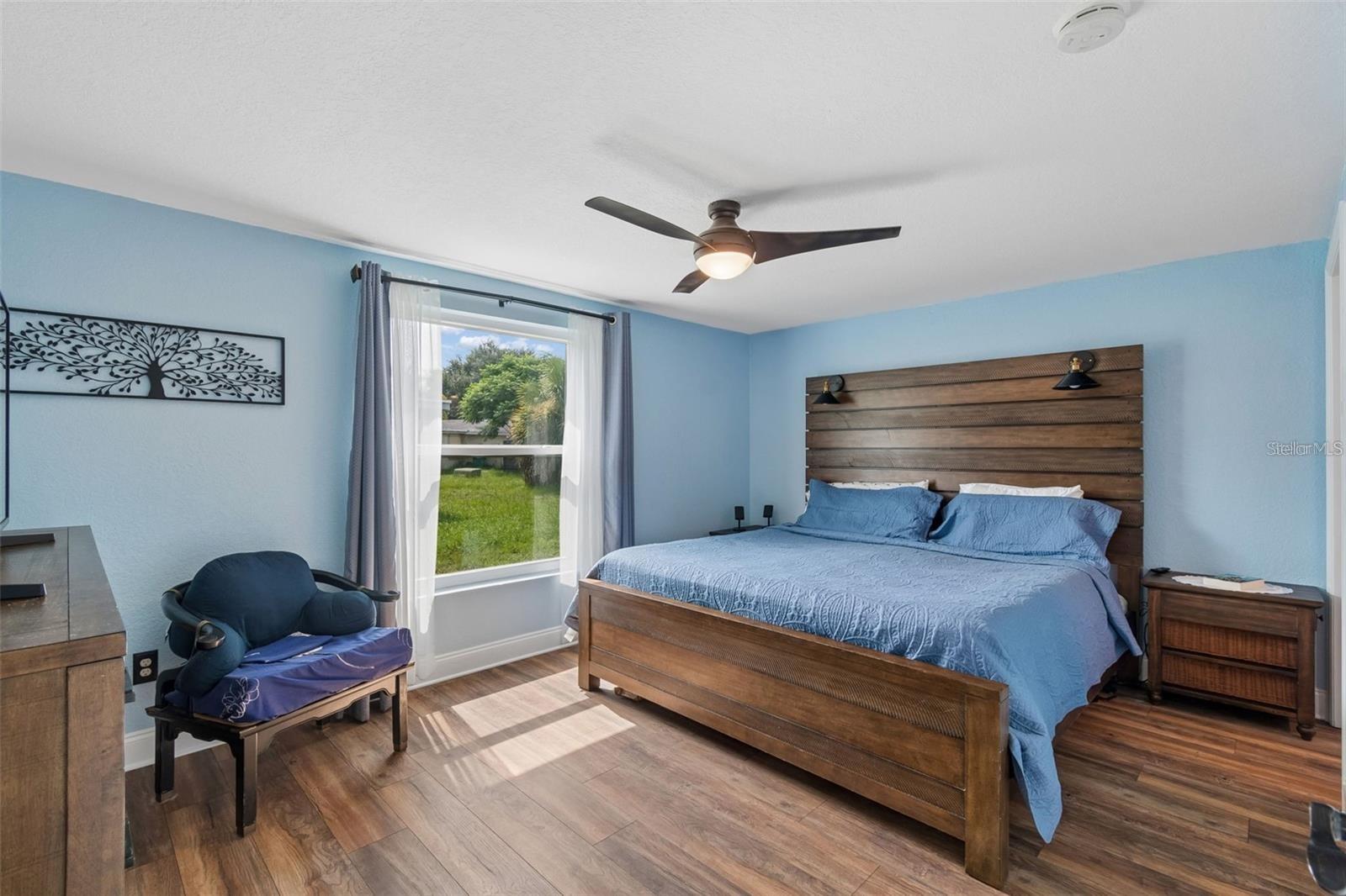 4306 NEWBURY DR — photo 20