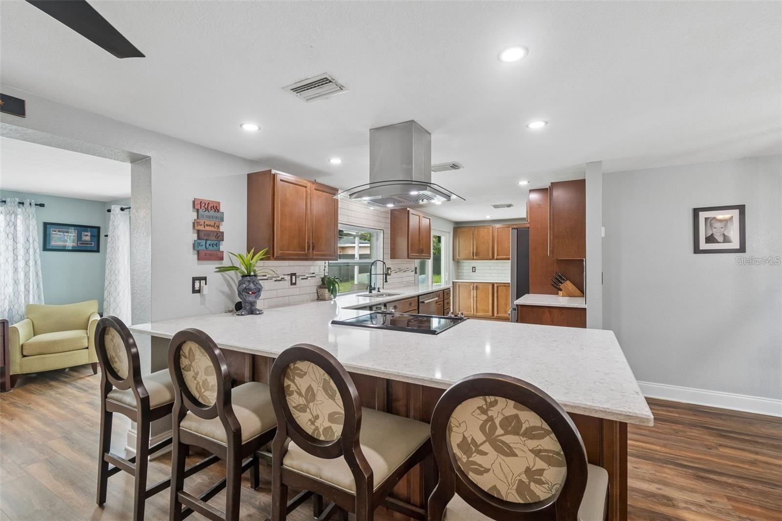 4306 NEWBURY DR — photo 13