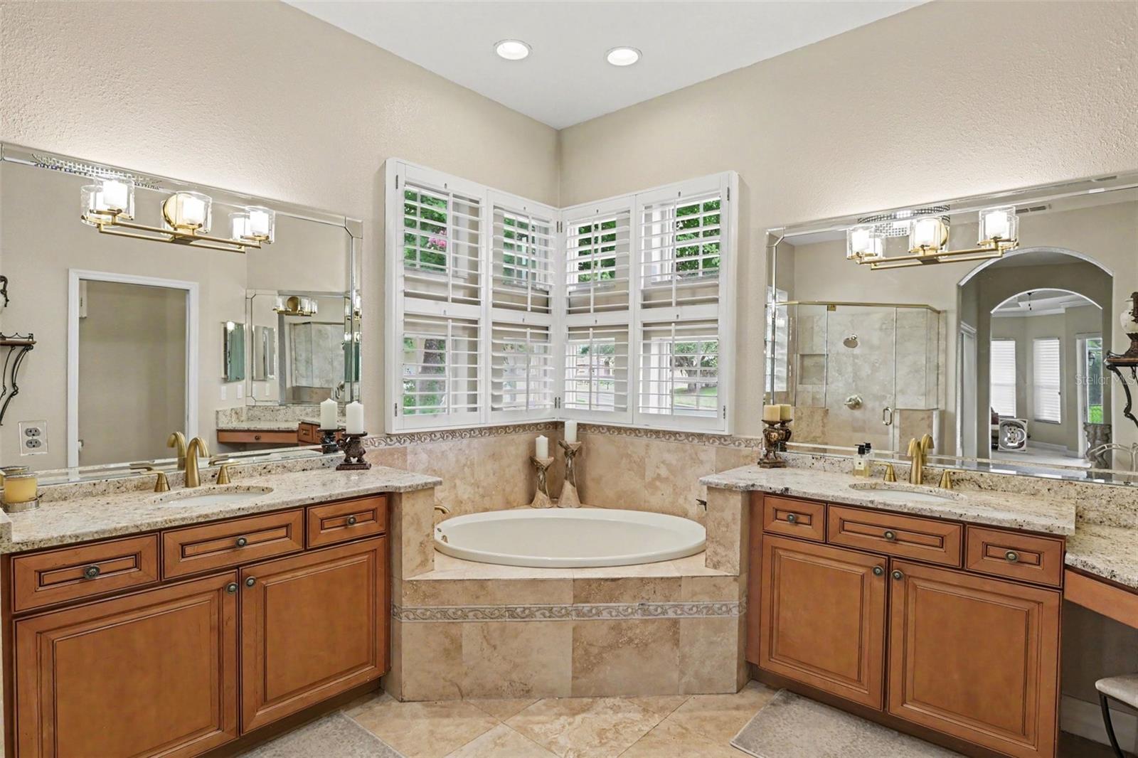 2912 HAMPTON PLACE CT — photo 19
