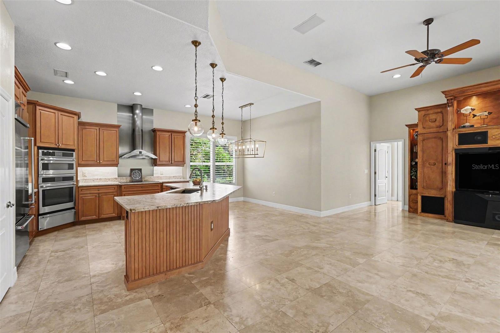 2912 HAMPTON PLACE CT — photo 14