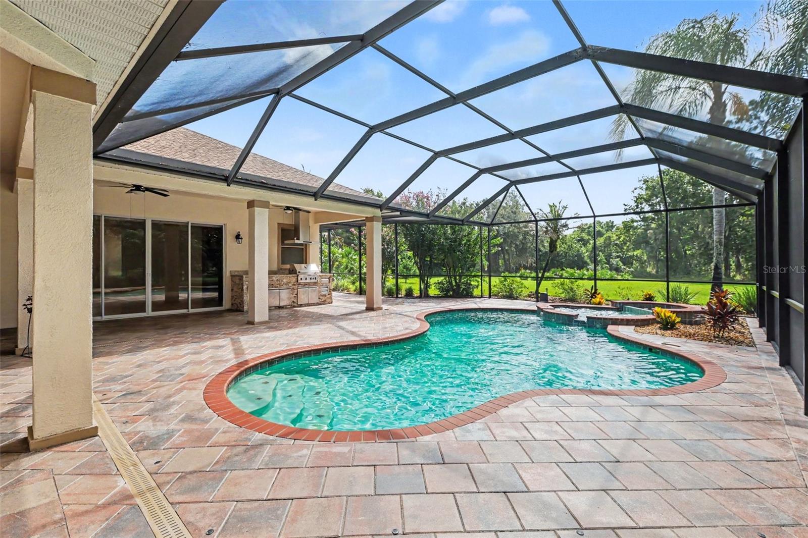 2912 HAMPTON PLACE CT — photo 42
