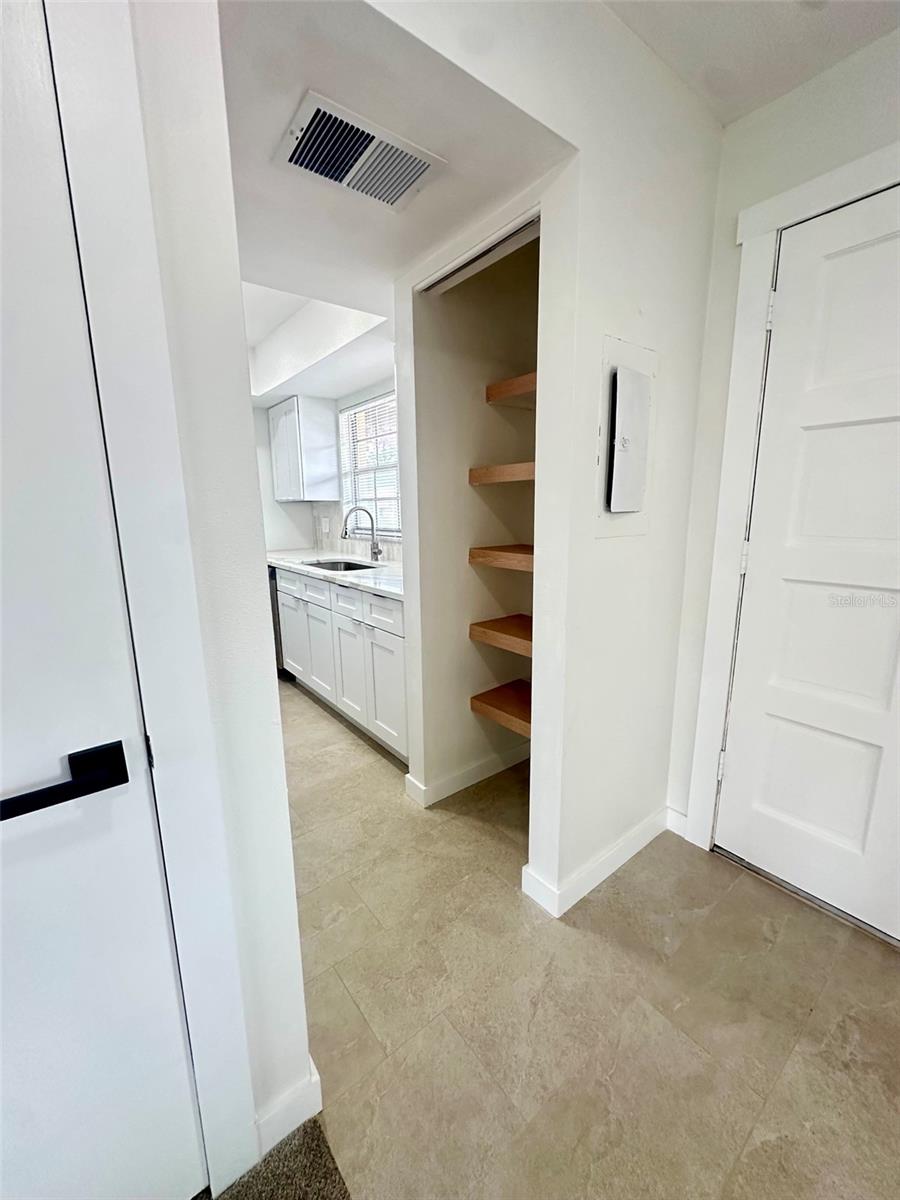 1845 S HIGHLAND AVE #6-11 — photo 7