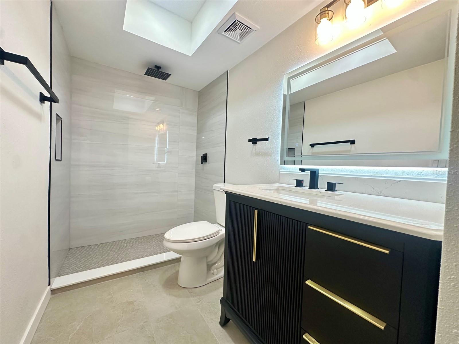 1845 S HIGHLAND AVE #6-11 — photo 12