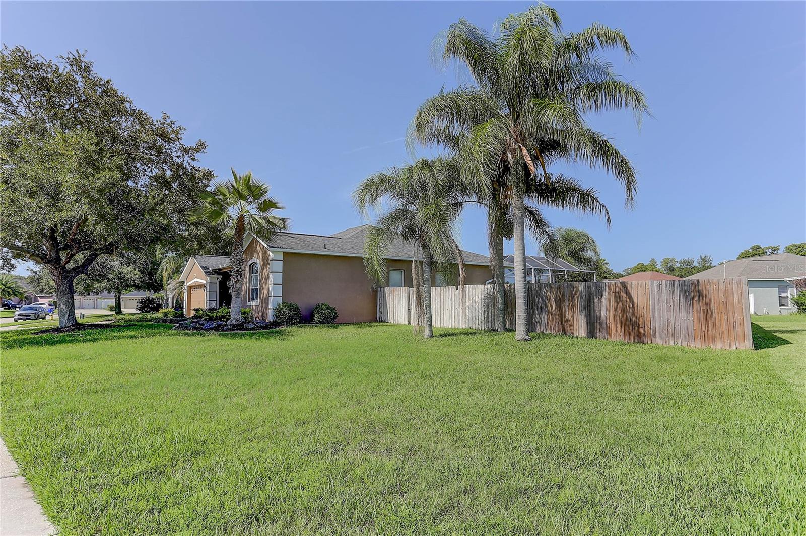 3815 RED BLUFF CT — photo 4