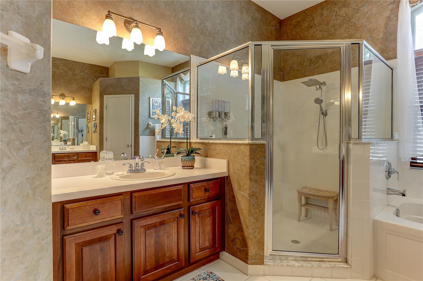 3815 RED BLUFF CT — photo 33