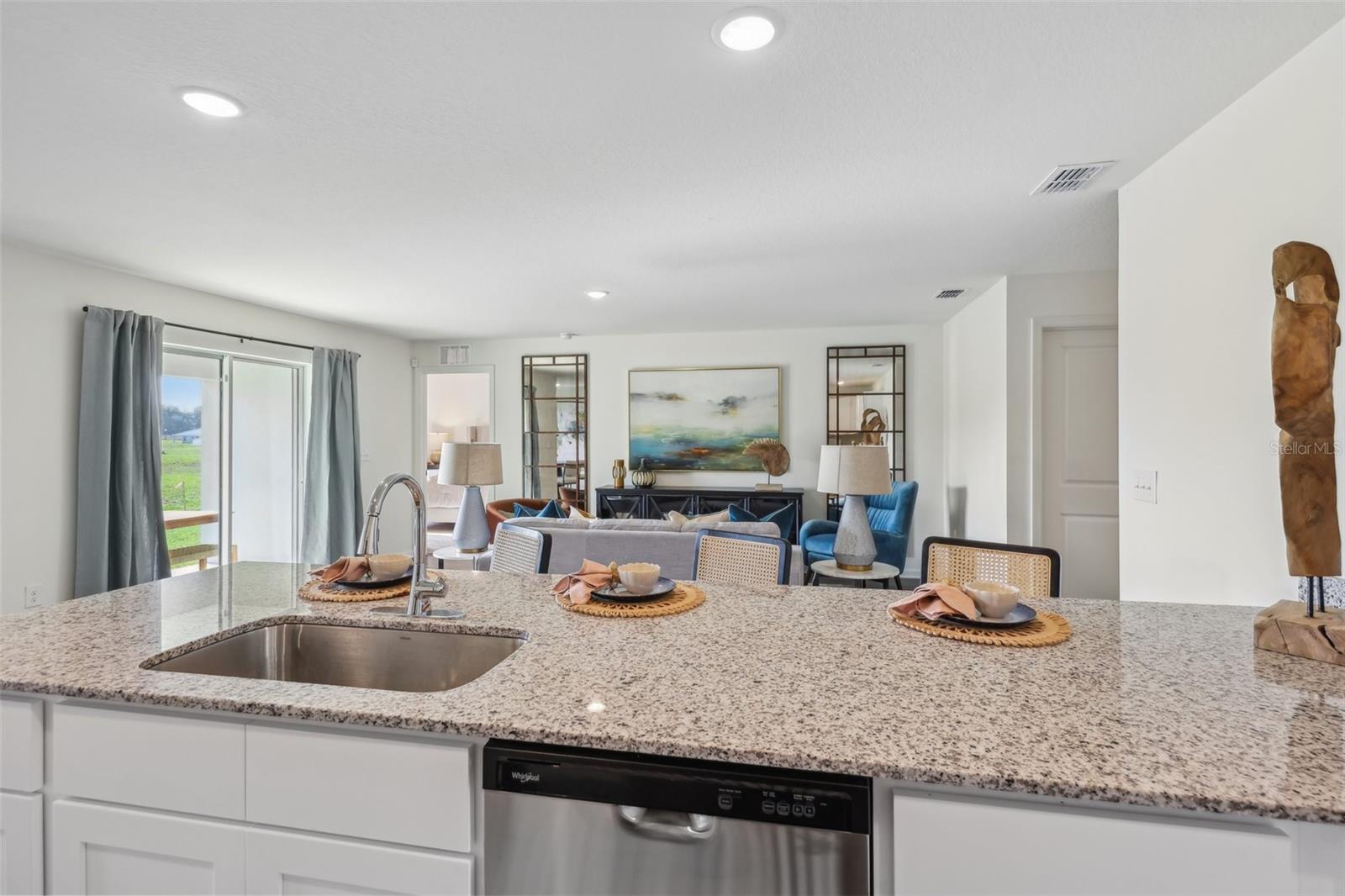 7073 ROMAN AVE — photo 16