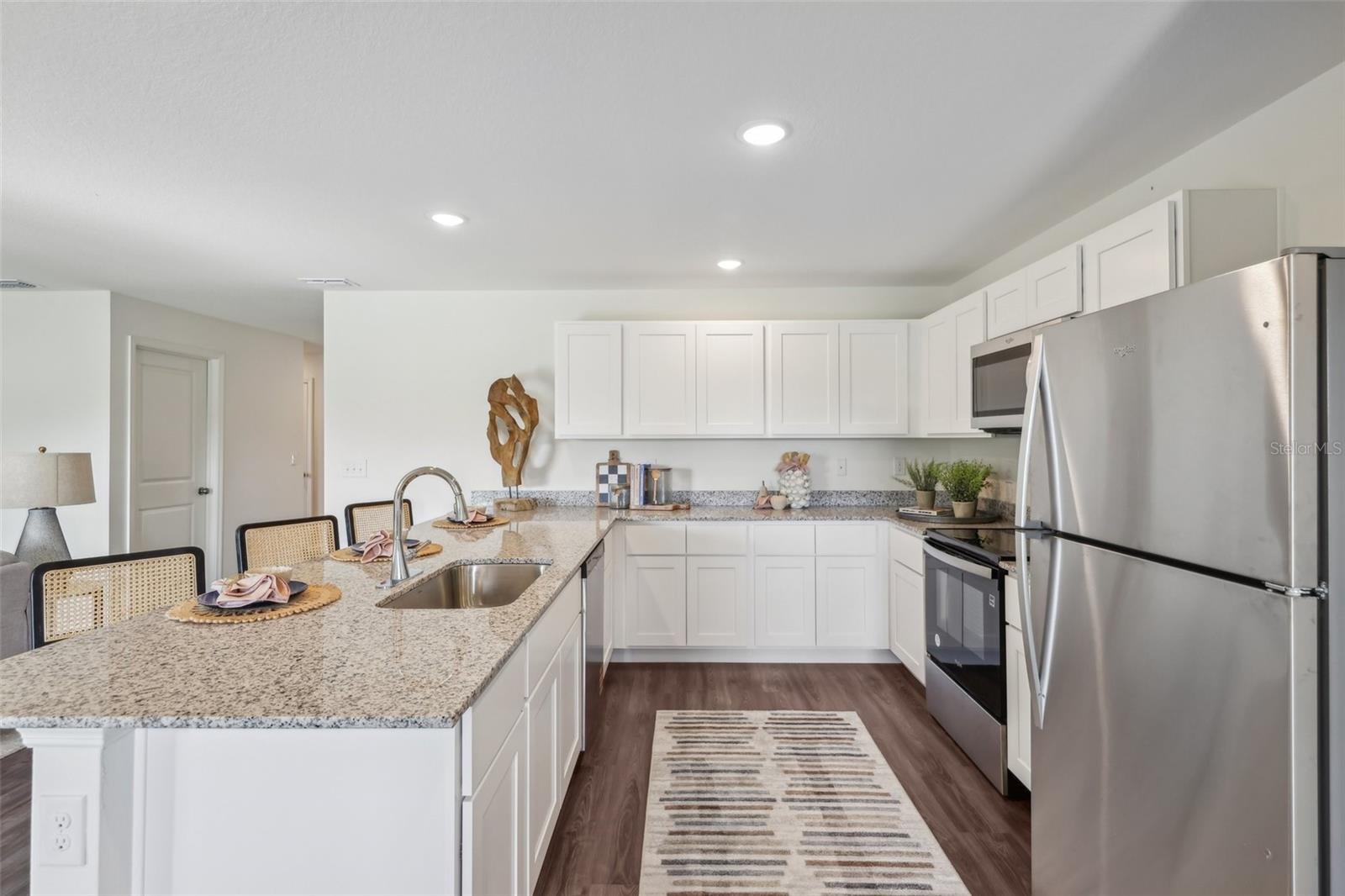 7073 ROMAN AVE — photo 14