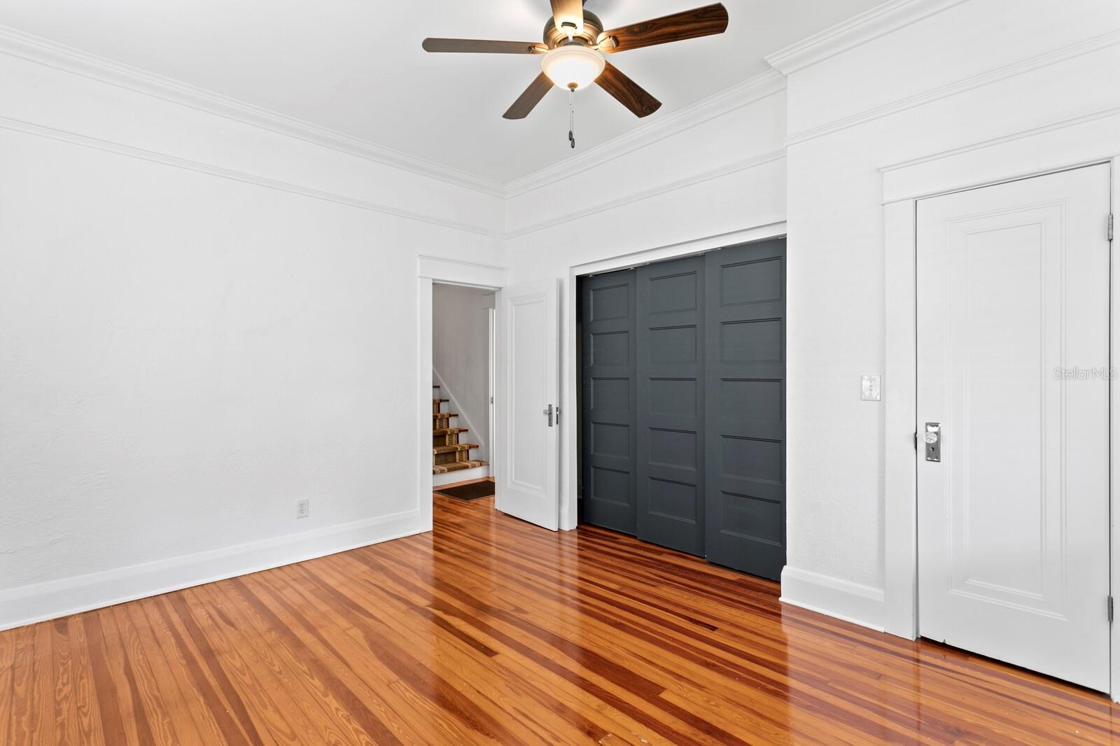 705 W WEST ST — photo 30