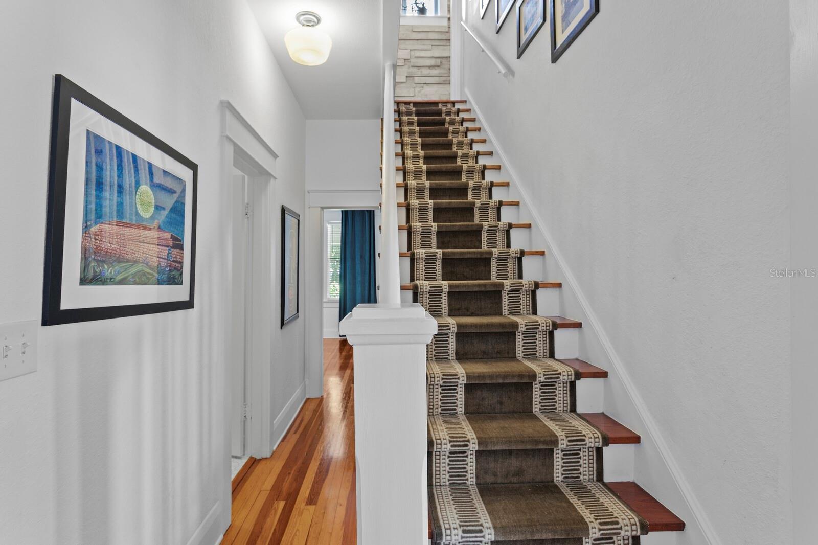 705 W WEST ST — photo 35