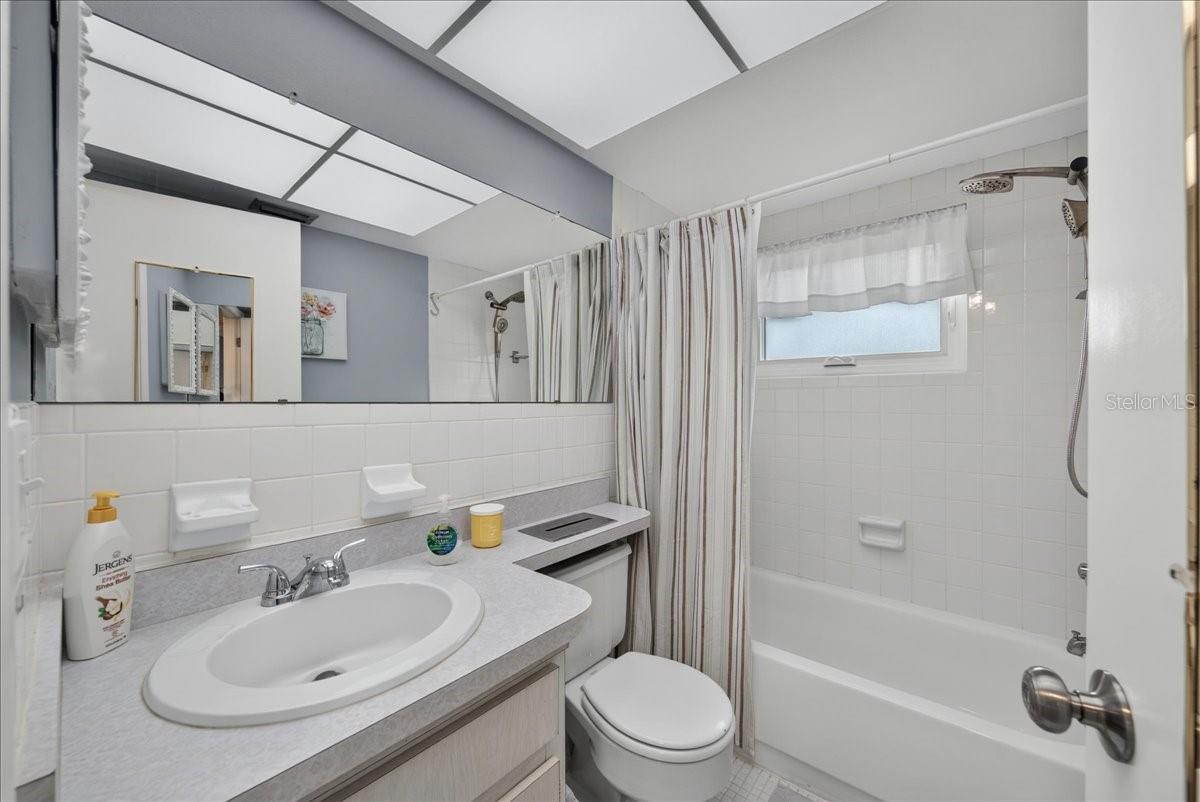1250 S PINELLAS AVE #1008 — photo 27