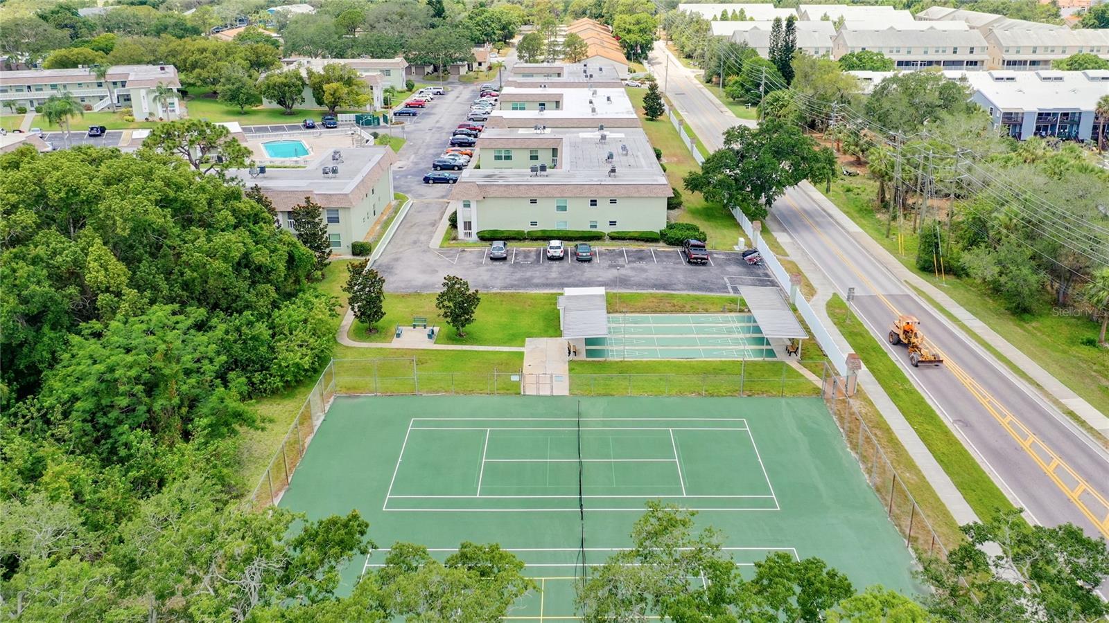 1250 S PINELLAS AVE #1008 — photo 48