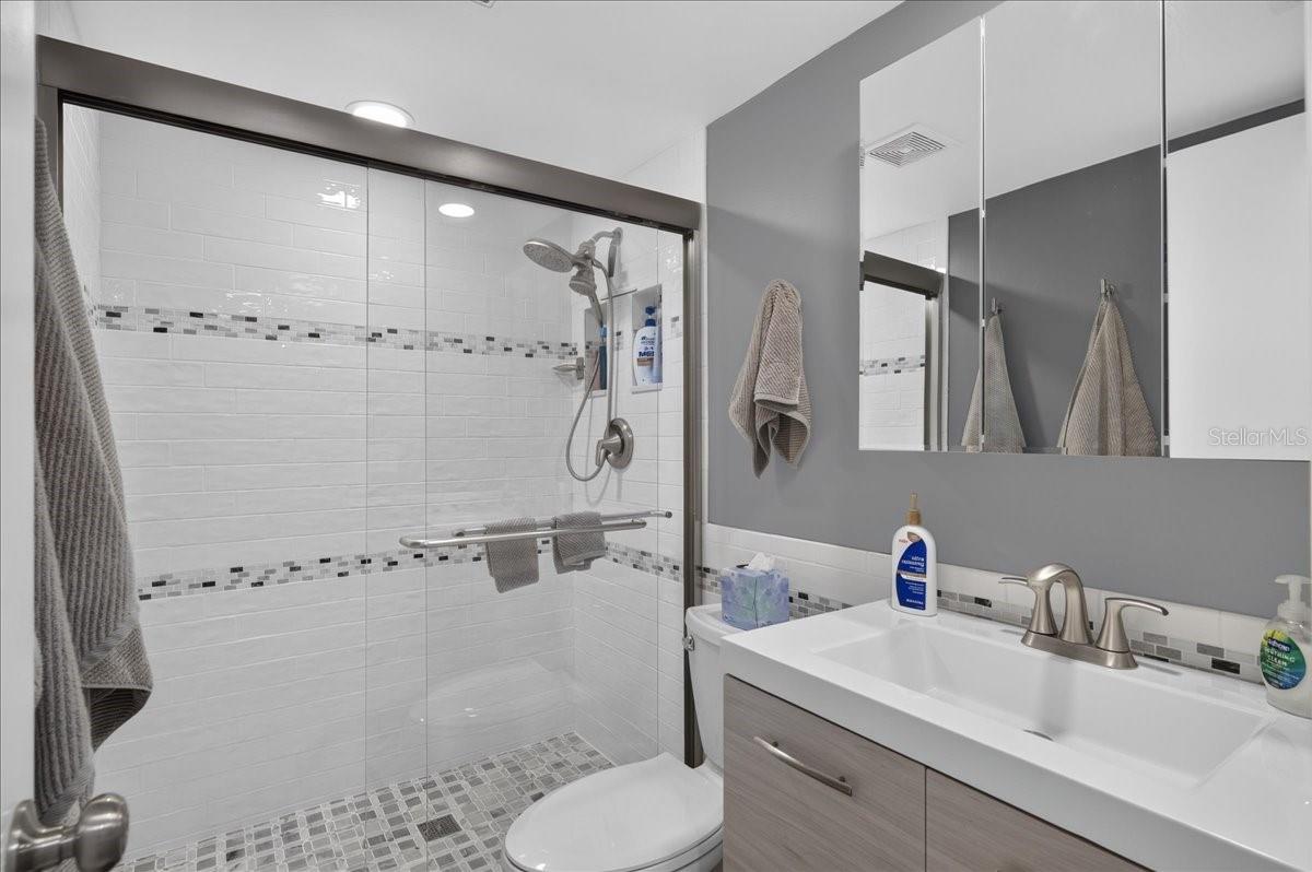1250 S PINELLAS AVE #1008 — photo 23