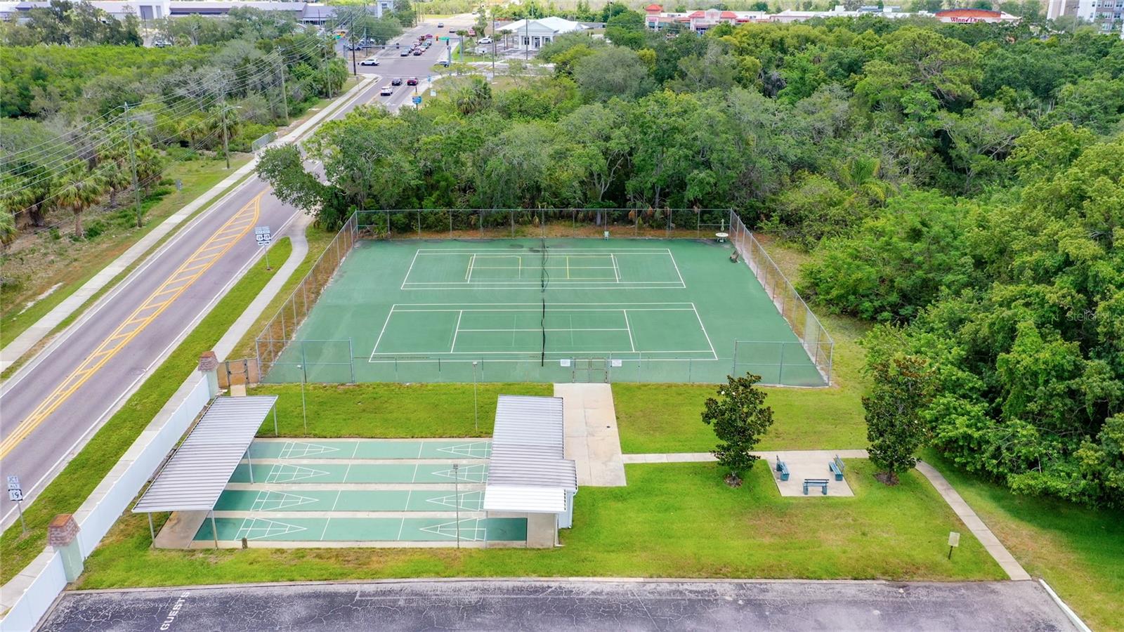 1250 S PINELLAS AVE #1008 — photo 47