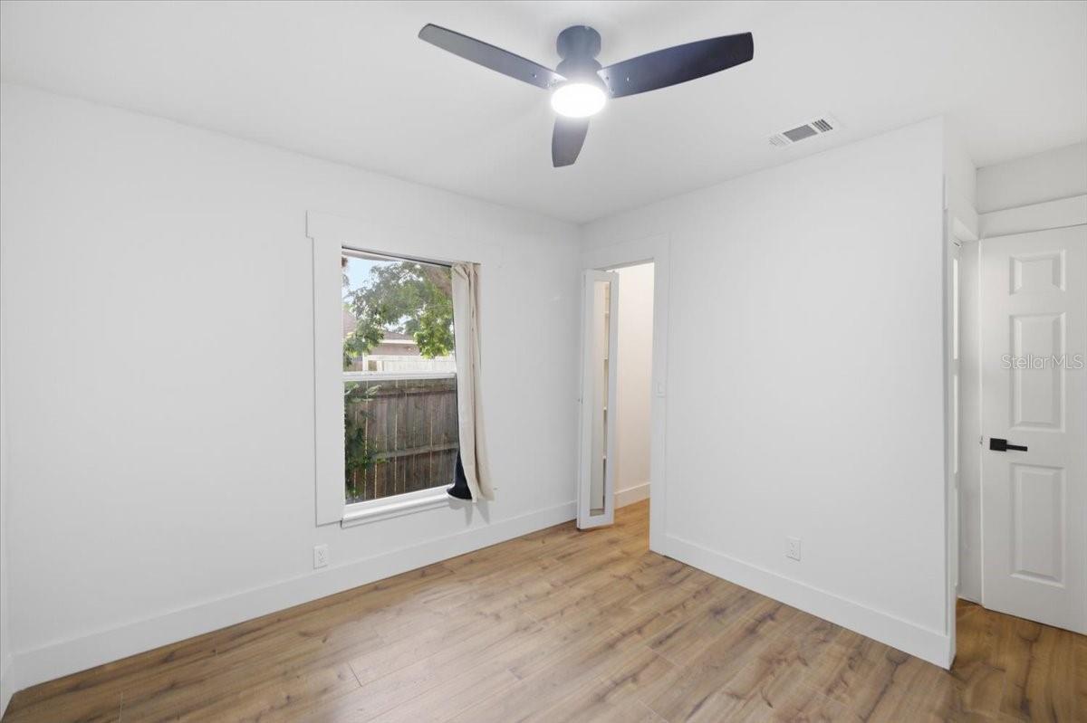 3105 N 24TH ST — photo 26