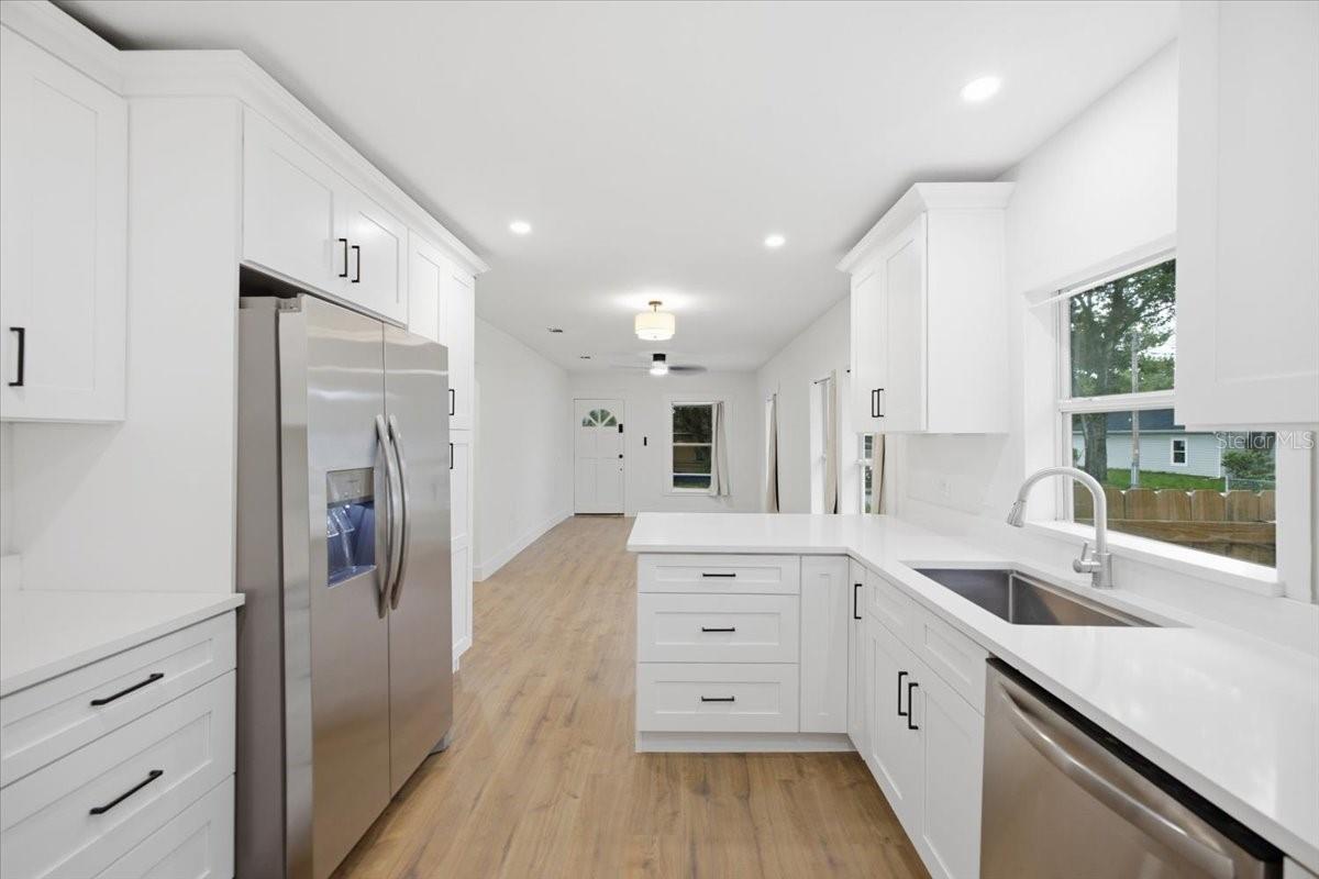 3105 N 24TH ST — photo 12