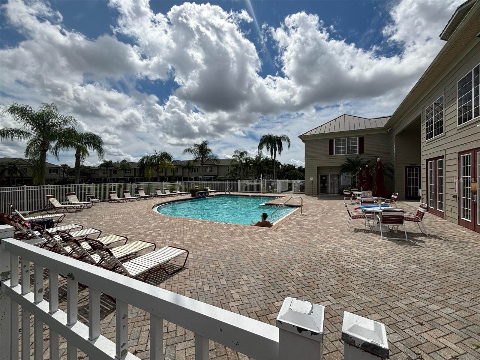 7635 PLANTATION CIR #7635 — photo 16