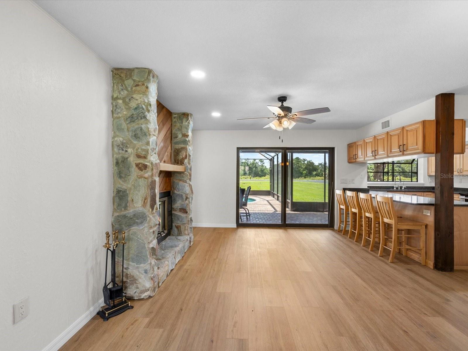 8720 AIRWAY BLVD — photo 18