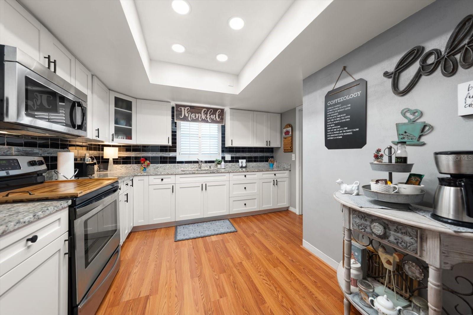 1651 S LAKE AVE #3 — photo 6