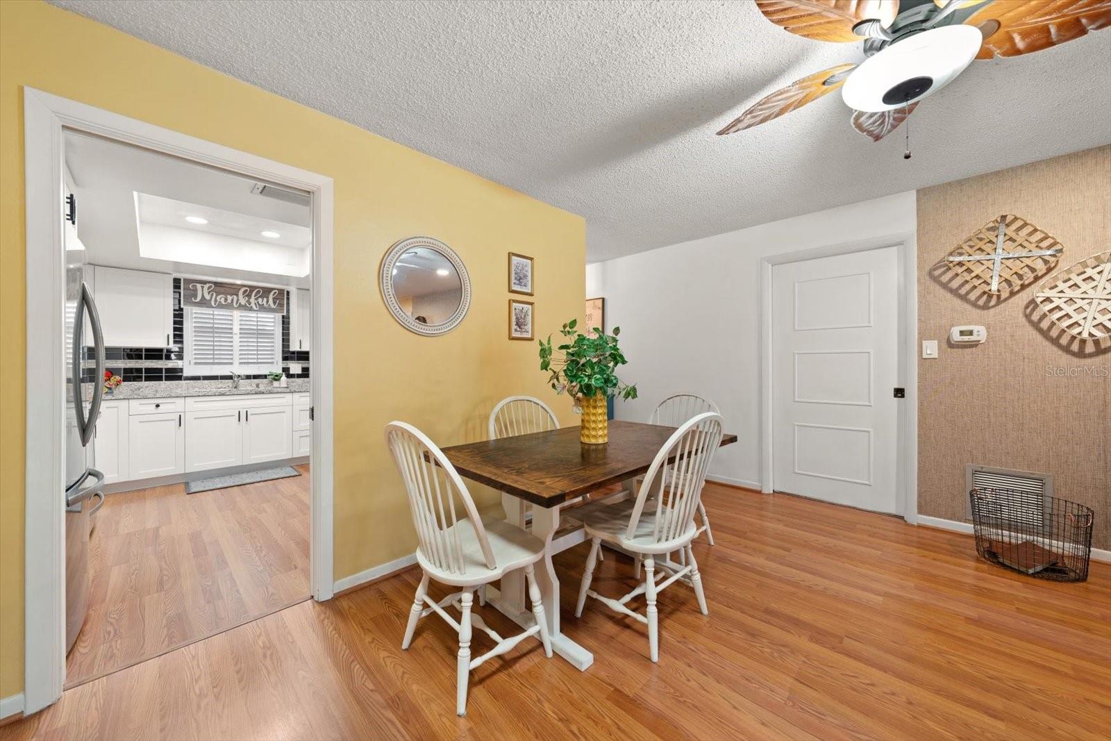 1651 S LAKE AVE #3 — photo 7