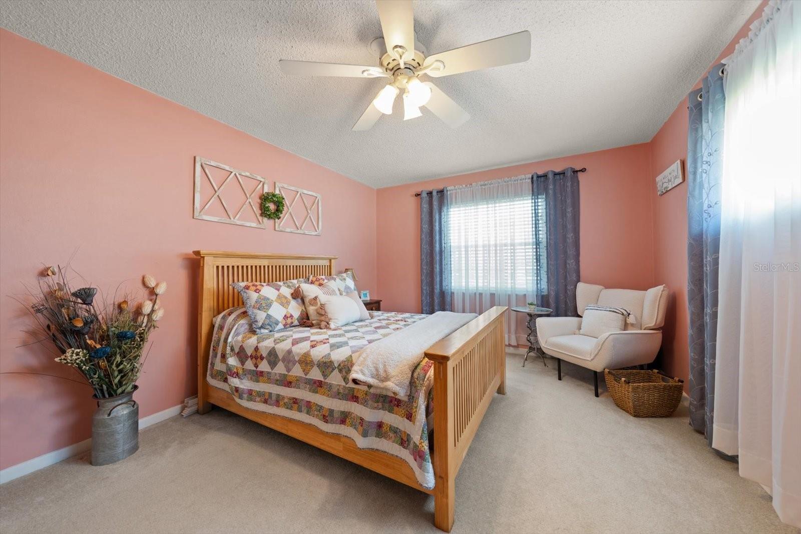 1651 S LAKE AVE #3 — photo 19