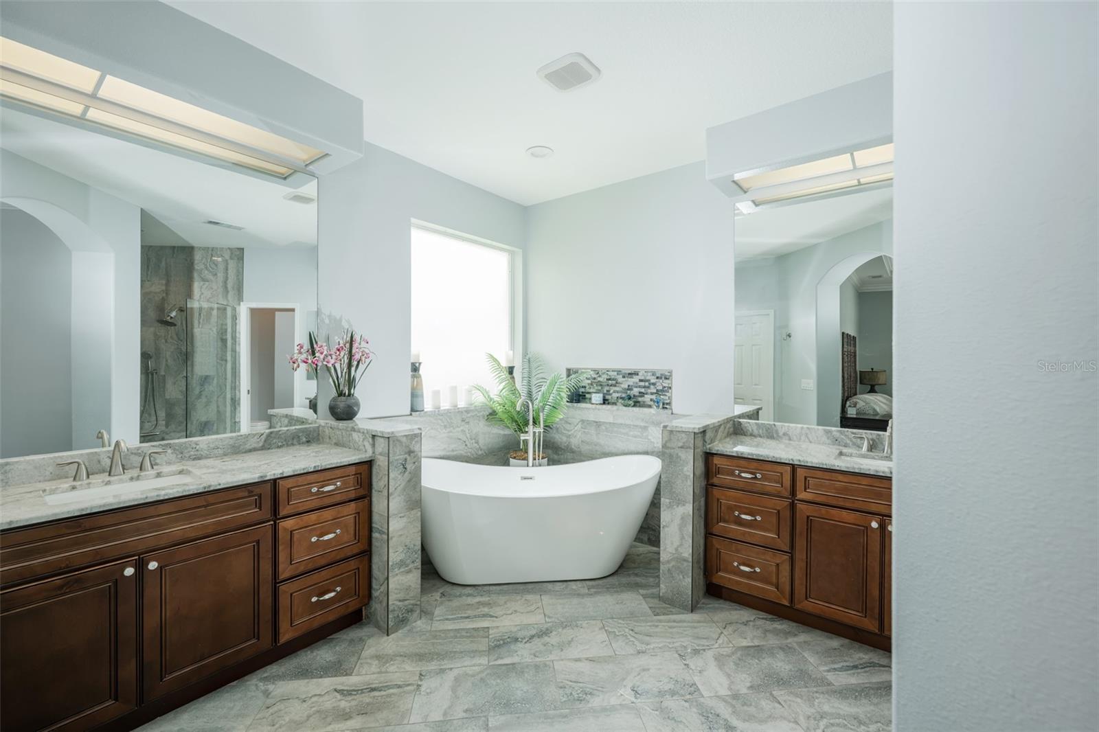 5429 BURNT HICKORY DR — photo 17