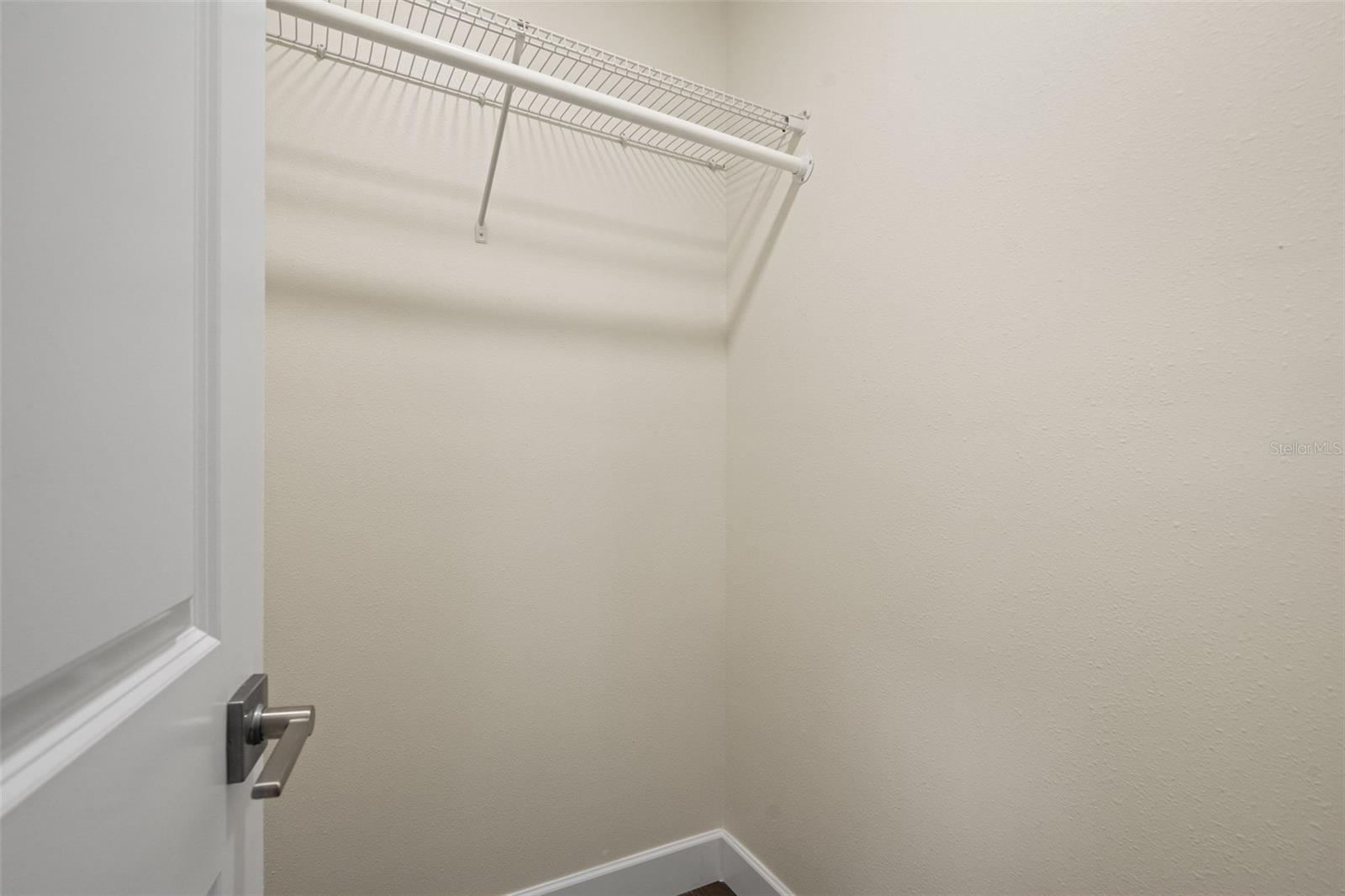 4247 HELENA ST NE — photo 20
