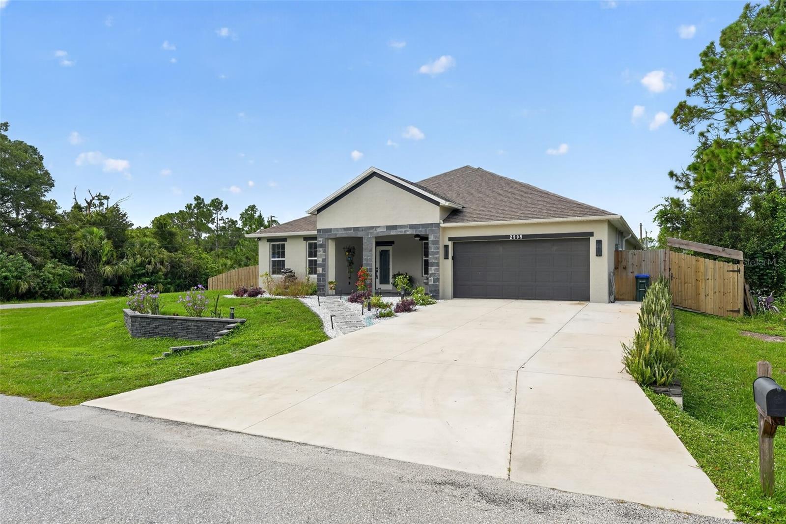2595 HAGOPLAN LN — photo 4
