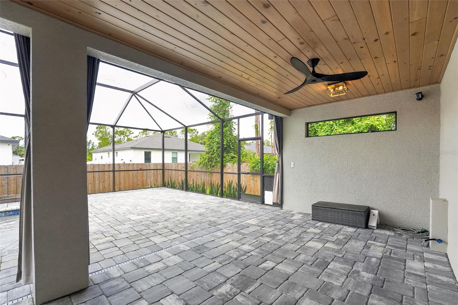2595 HAGOPLAN LN — photo 39