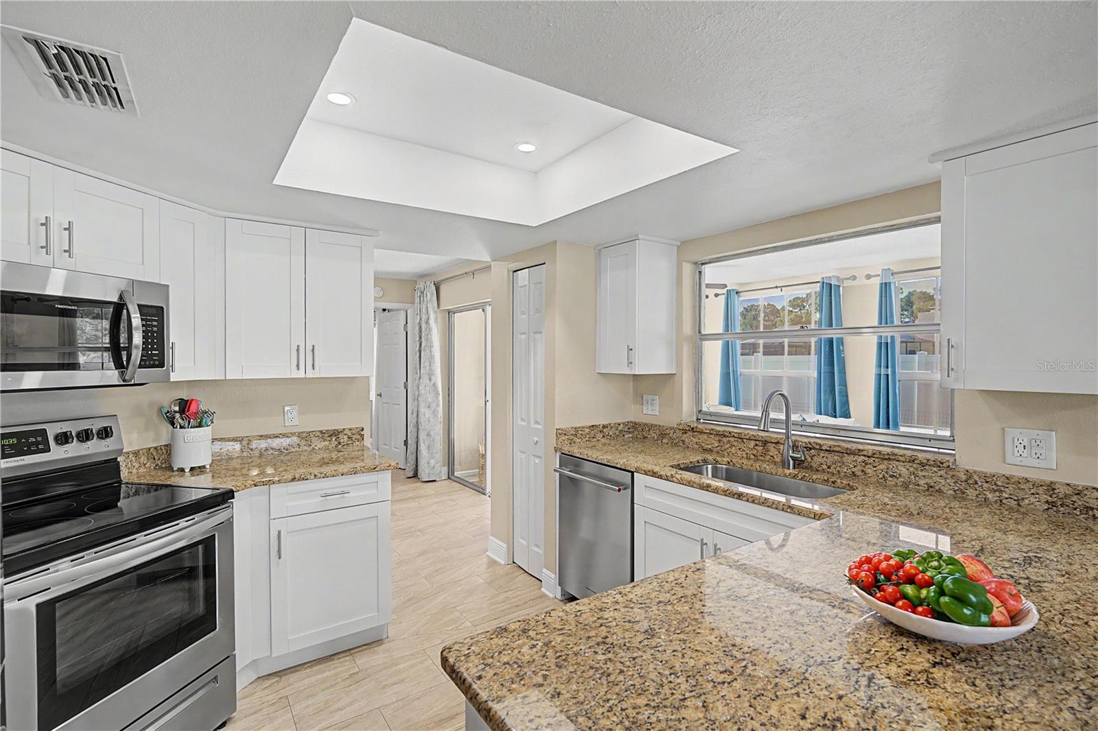 9136 TIARA CT — photo 2