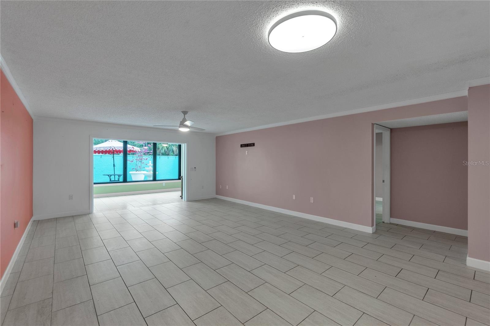 511 LAKESIDE DR #511 — photo 9