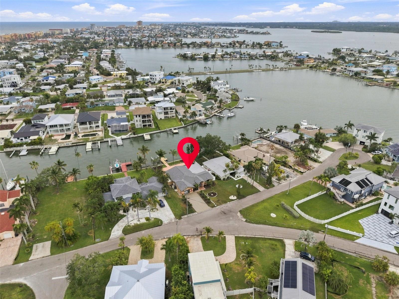 15918 REDINGTON DR — photo 72