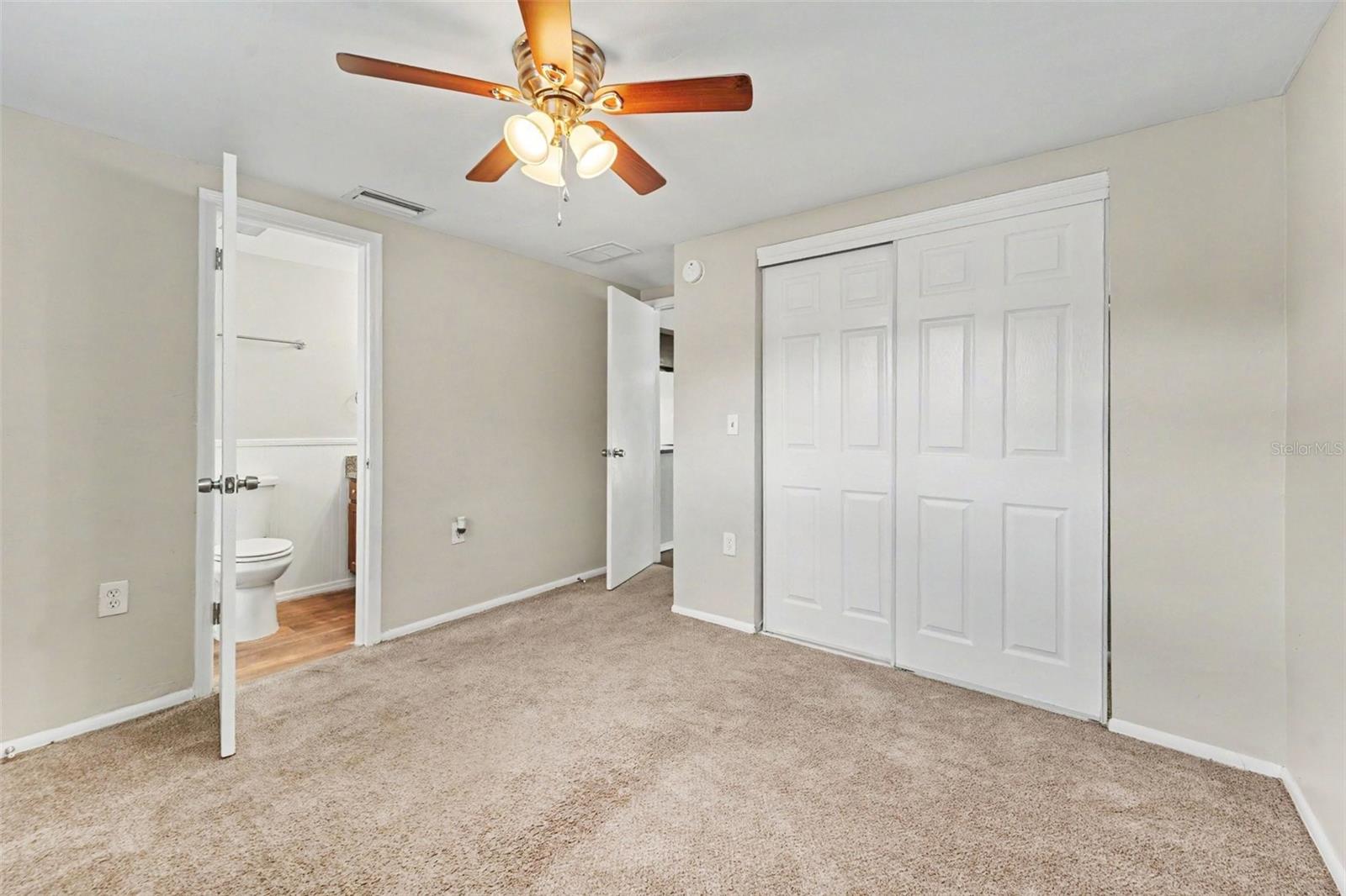 6177 MAPLEWOOD DR — photo 10