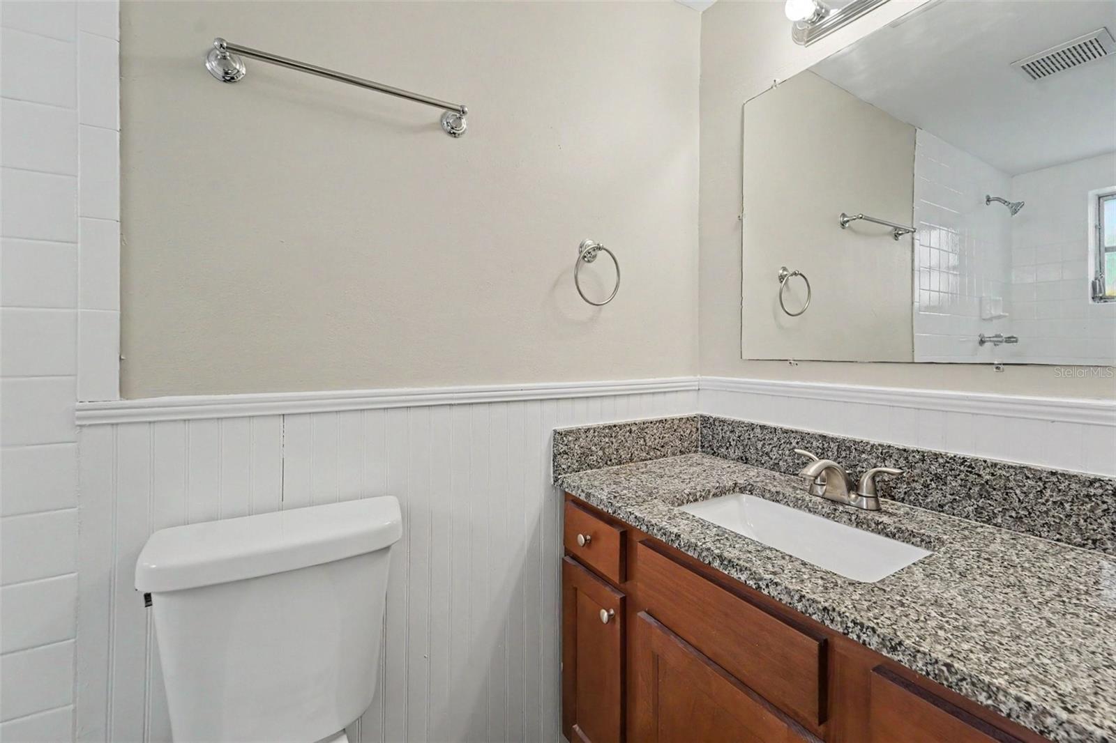 6177 MAPLEWOOD DR — photo 16