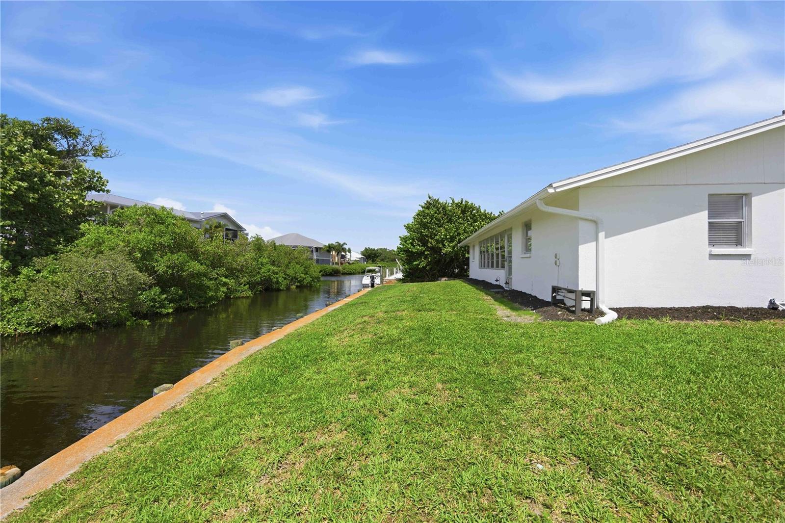 706 QUAIL CT — photo 25