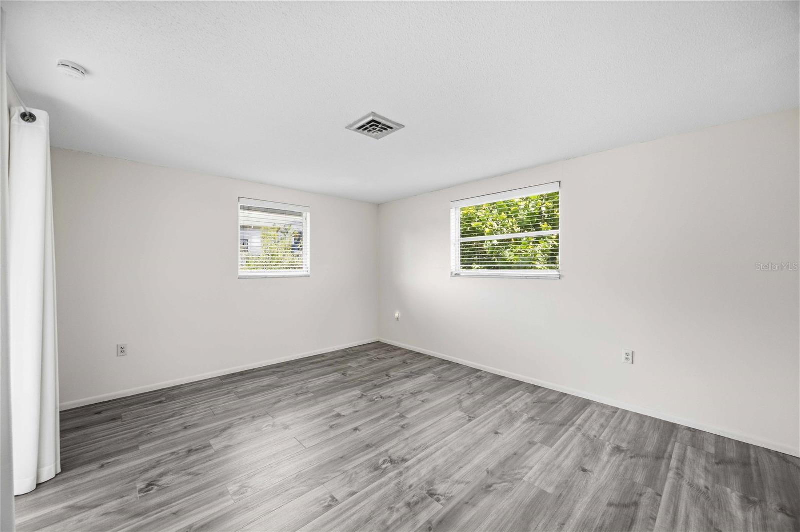 706 QUAIL CT — photo 17