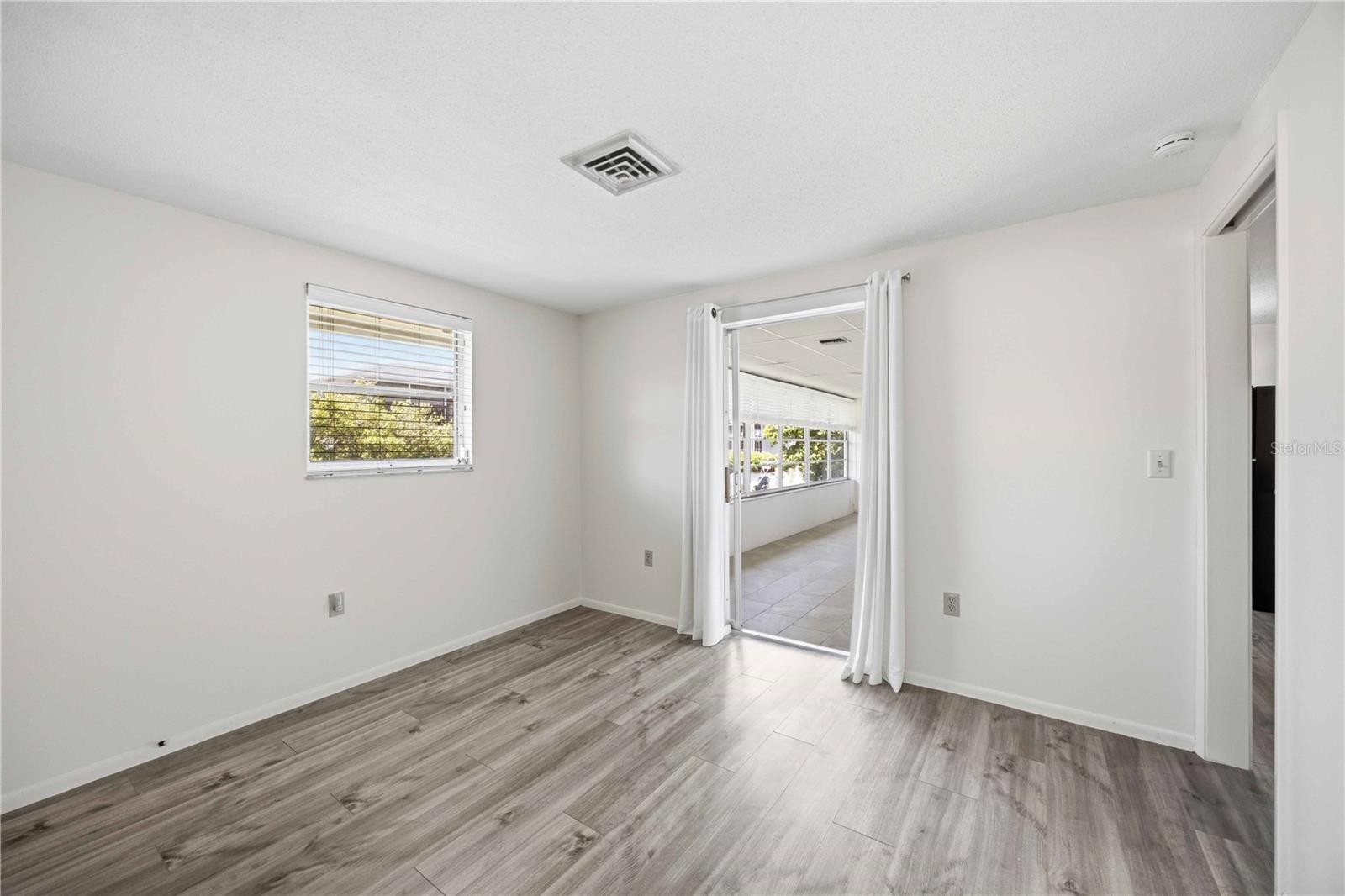 706 QUAIL CT — photo 14