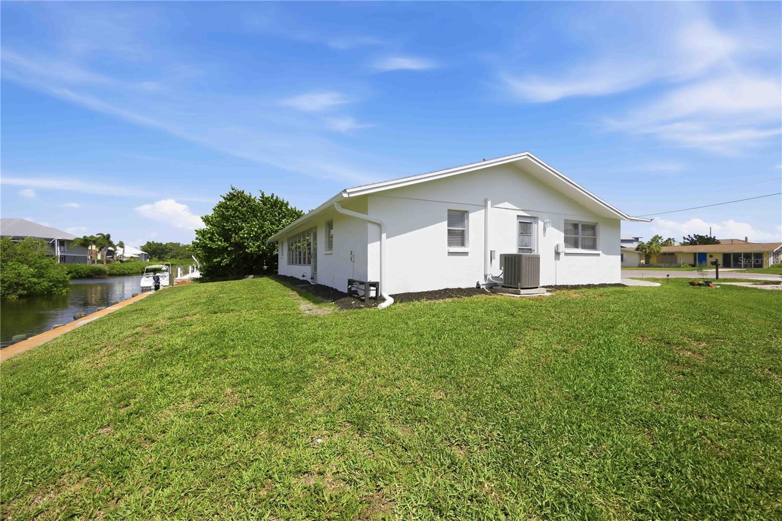 706 QUAIL CT — photo 26