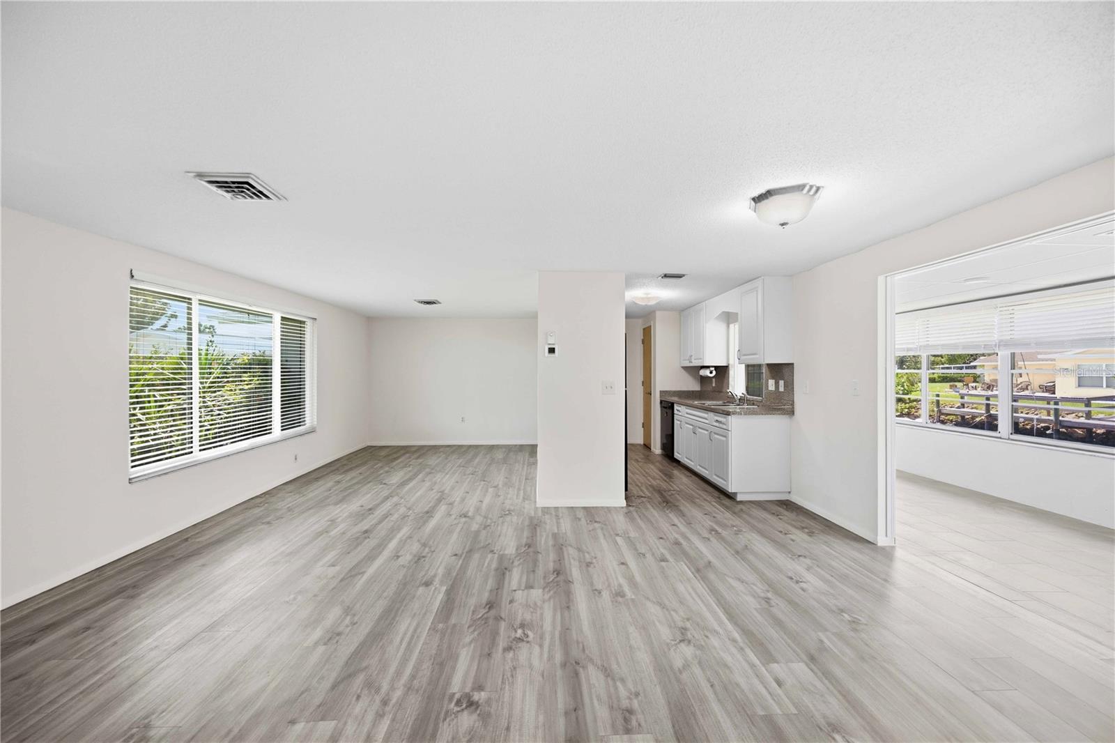 706 QUAIL CT — photo 6