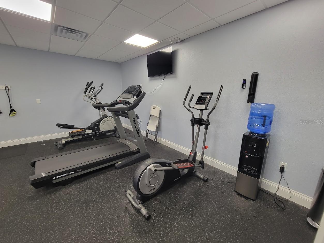 5700 HOLIDAY PARK BLVD — photo 49