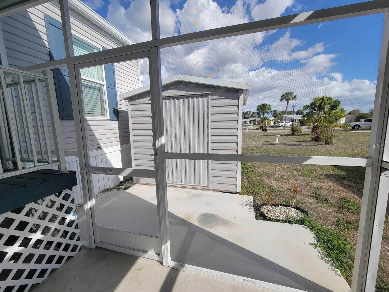 5700 HOLIDAY PARK BLVD — photo 31