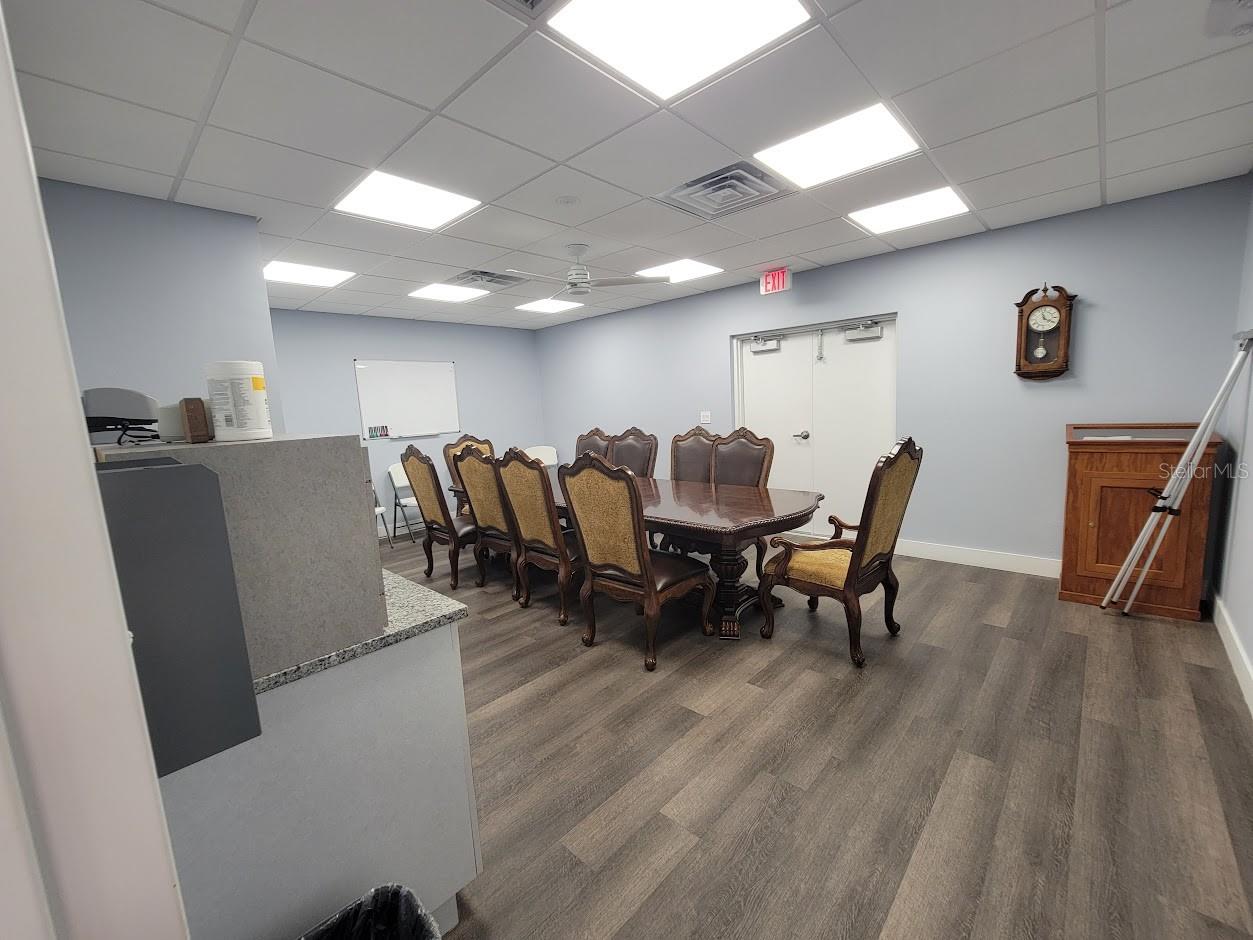 5700 HOLIDAY PARK BLVD — photo 45