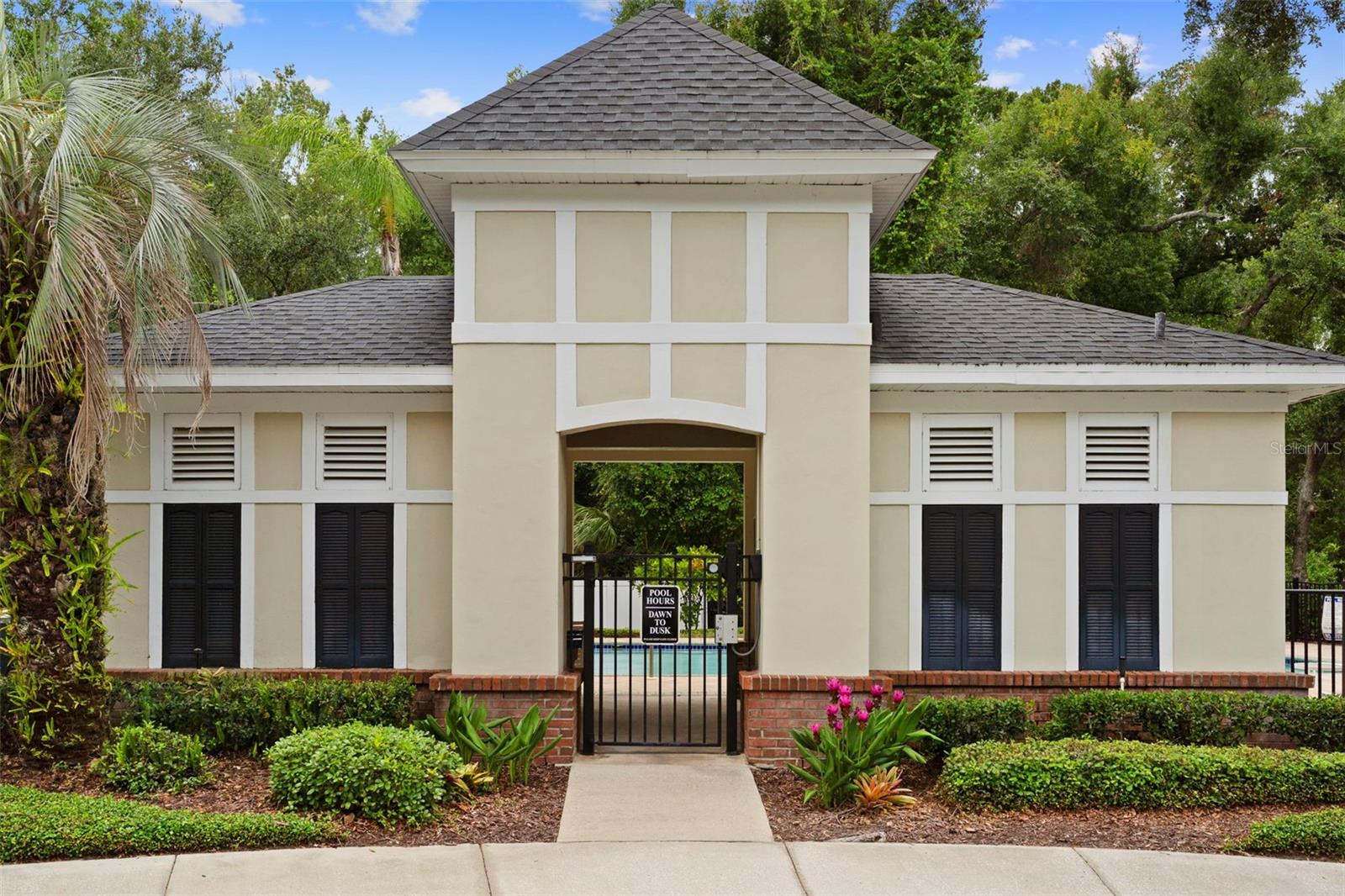 10818 ASHFORD OAKS DR — photo 47