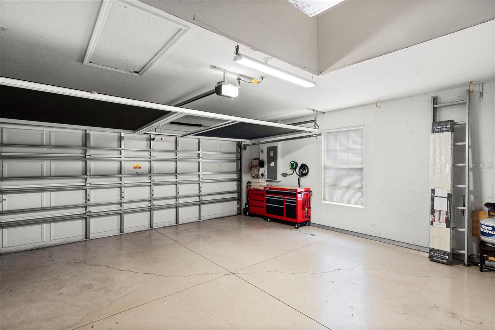 10818 ASHFORD OAKS DR — photo 31
