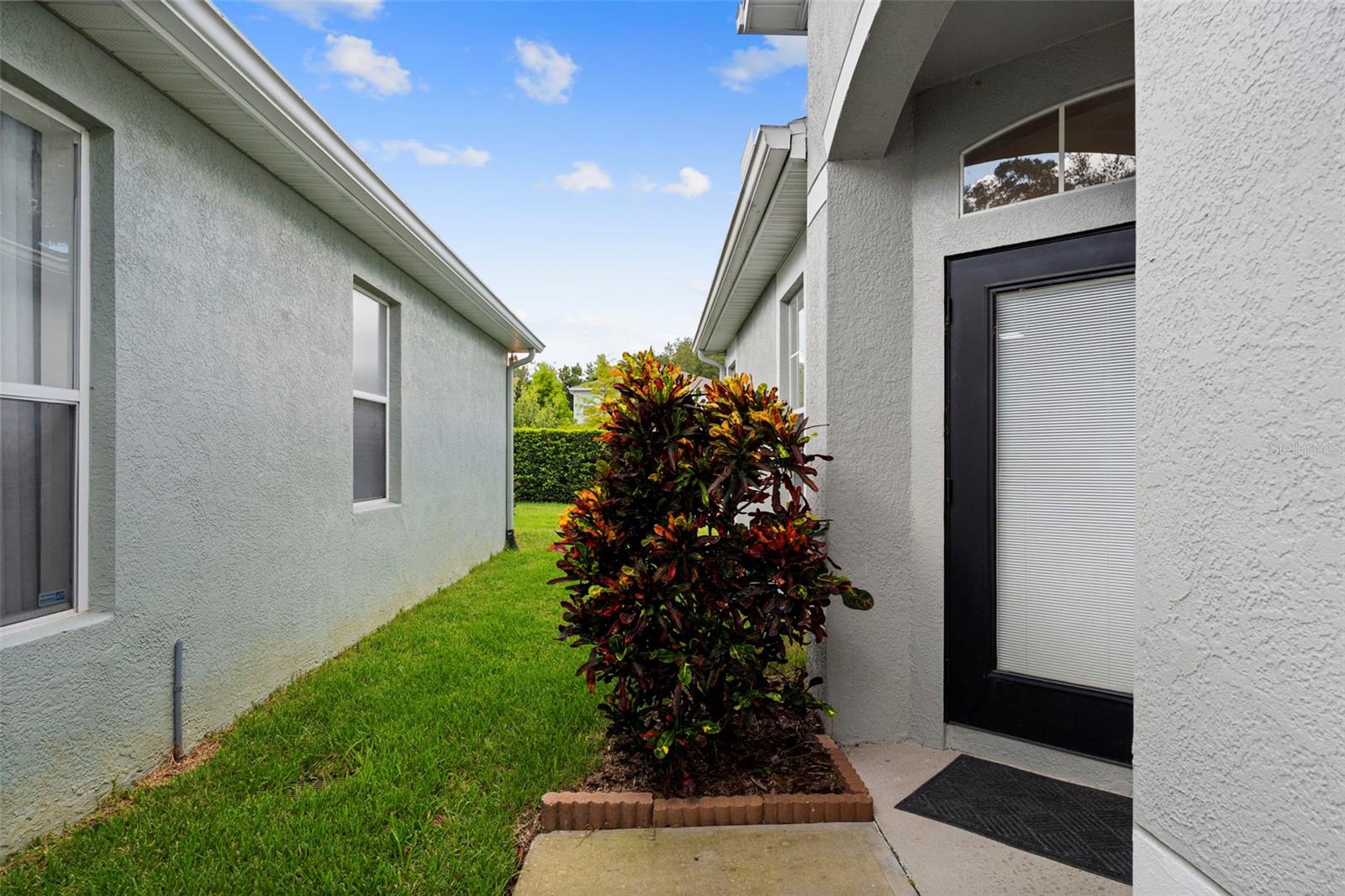 10818 ASHFORD OAKS DR — photo 46