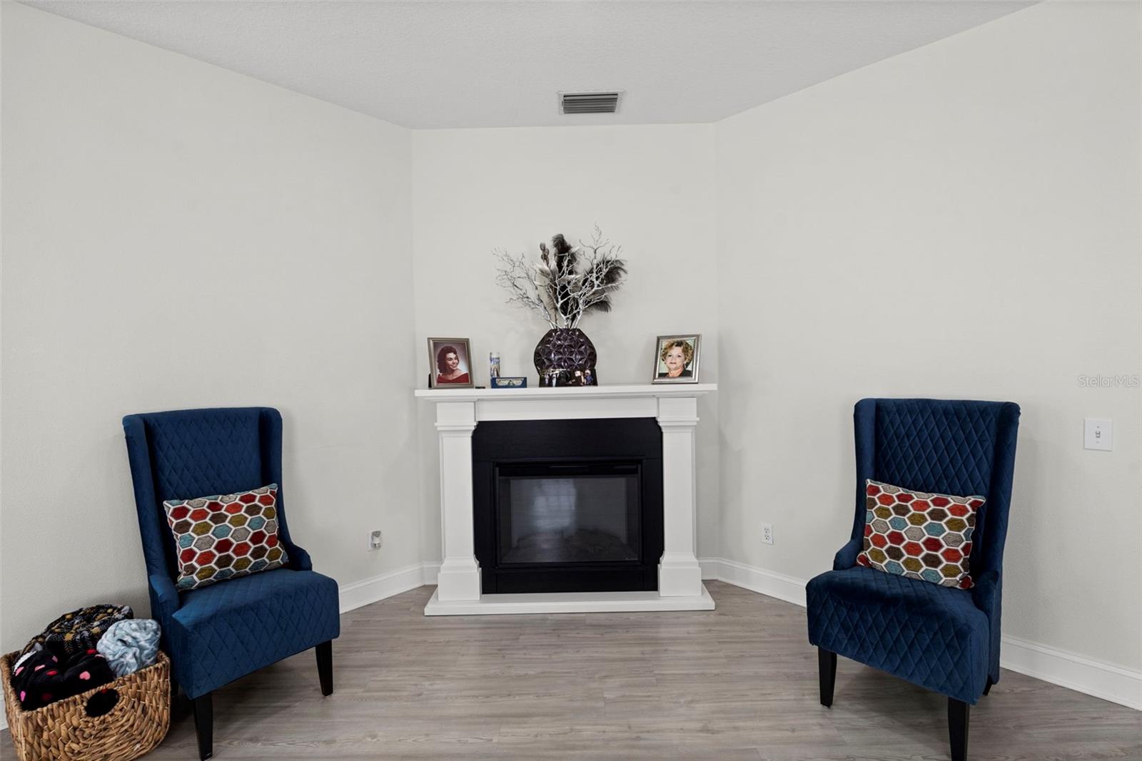10818 ASHFORD OAKS DR — photo 16